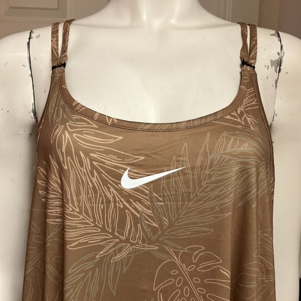Nike Tennis/Athletic/Athleisure Tank, XXL, NWT! - Picture 2 of 8